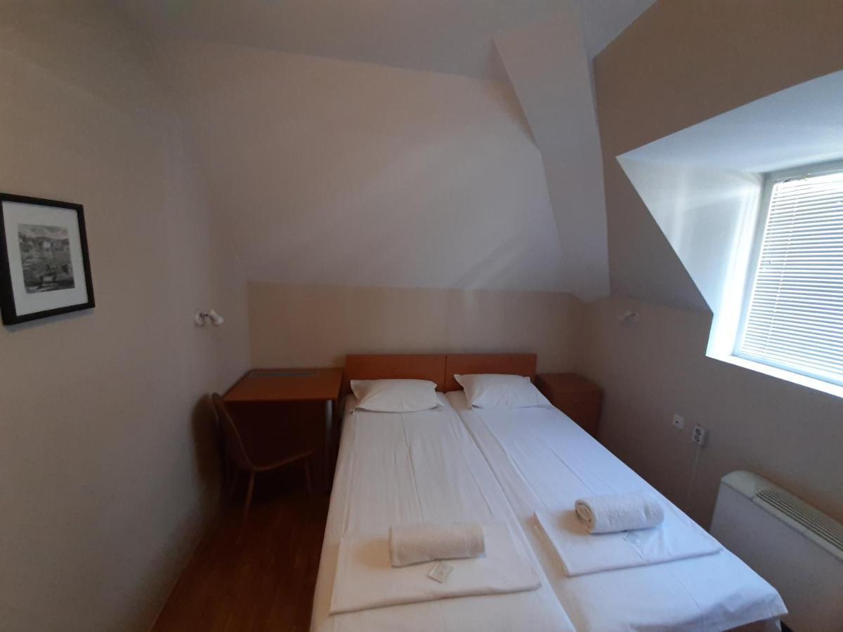 Guest House Diel Veliko Tŭrnovo Exterior foto