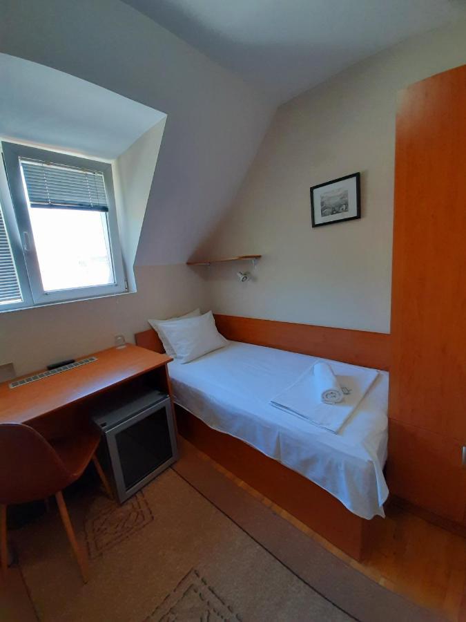 Guest House Diel Veliko Tŭrnovo Exterior foto