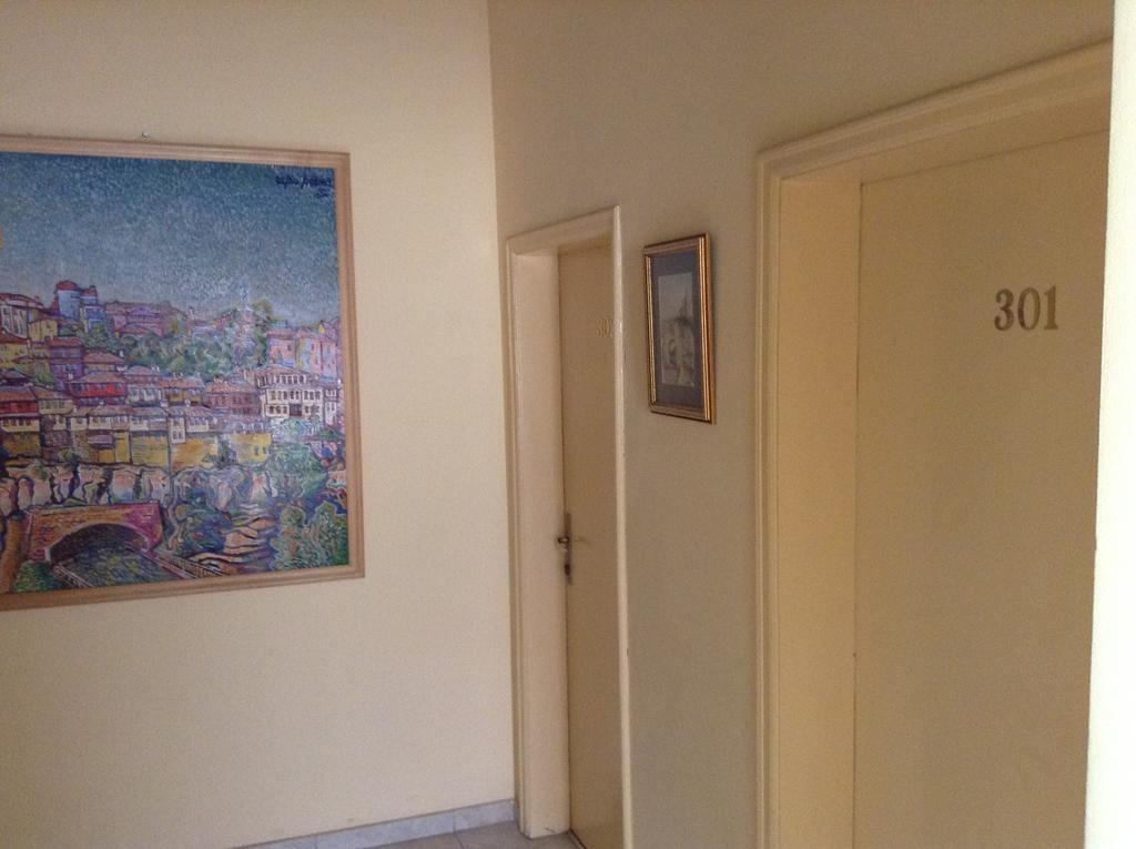 Guest House Diel Veliko Tŭrnovo Quarto foto